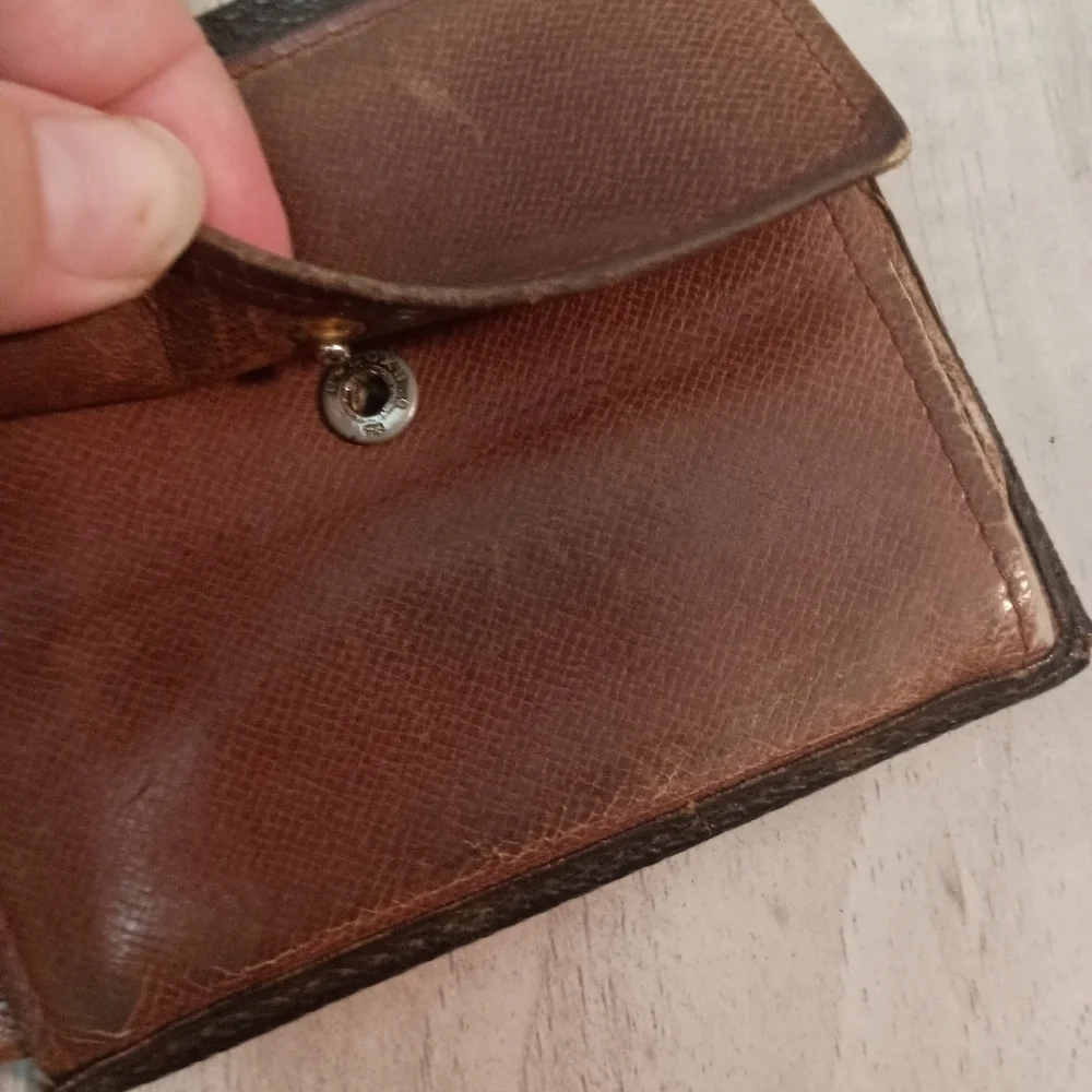 Authentic LOUIS VUITTON Monogram Porte Billet Carte Credit Marco